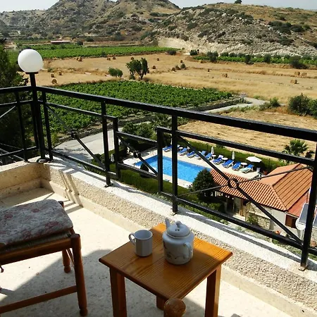 Ampelokipi Hotel apartamentowy 3*