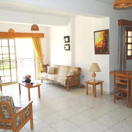 Ampelokipi Lägenhetshotell